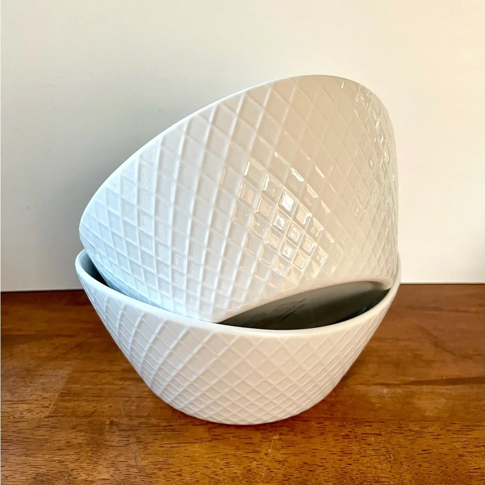 Set of 2 Over and Back Bowls, What A Dish, White, Embossed Criss Cross, Diamond - Picture 1 of 9